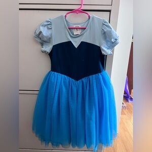 Taylor Joelle size 8 little mermaid dress with bow